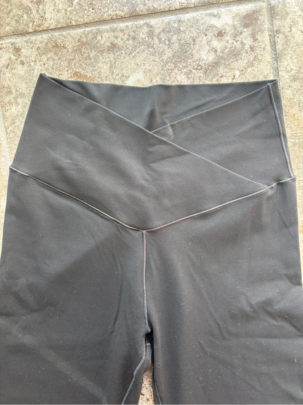 aerie Black High-Waist V-Crossover Leggings